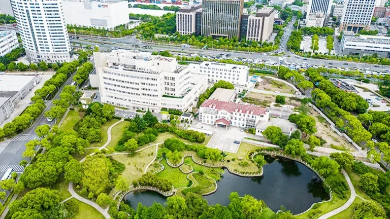 APOLLO HOSPITALS, GREAMS ROAD, CHENNAI